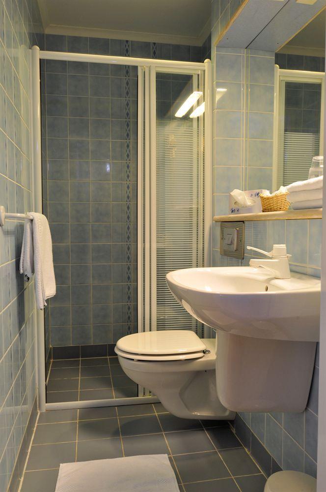 Hotel Vinterpalatset كيرونا المظهر الخارجي الصورة