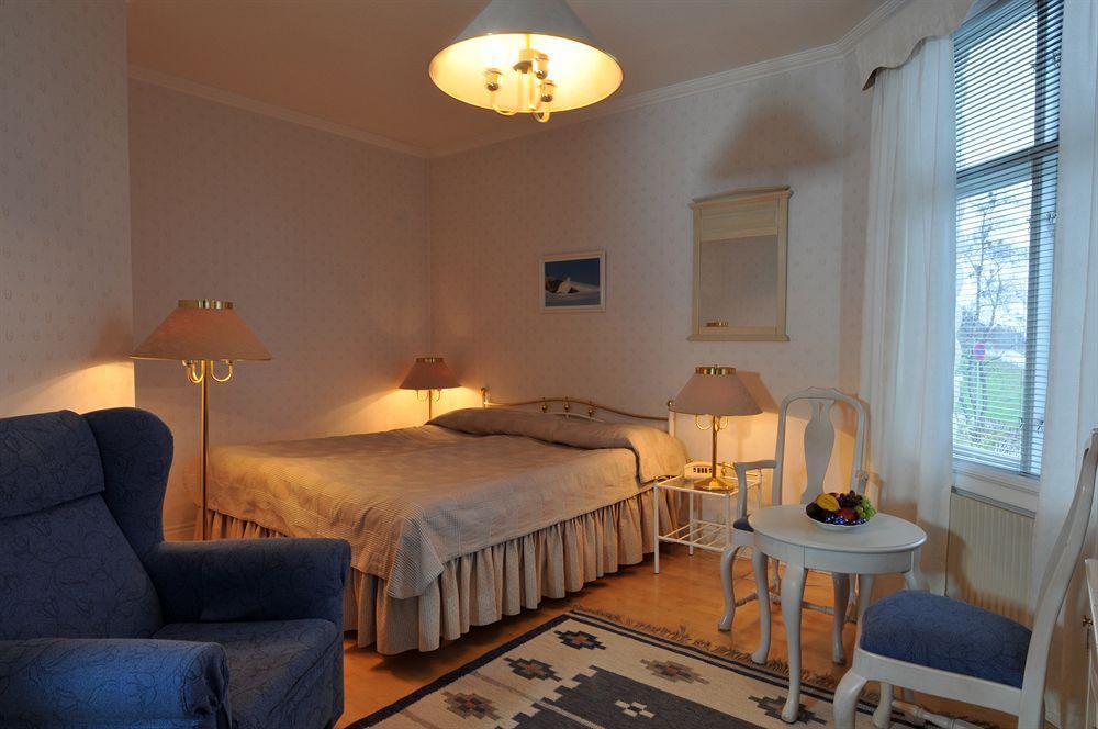 Hotel Vinterpalatset كيرونا المظهر الخارجي الصورة